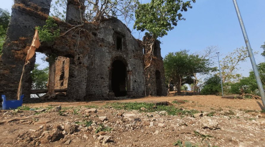 Dronagiri Fort